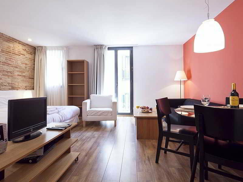 Inside Barcelona Apartments Sants מראה חיצוני תמונה