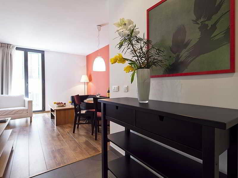 Inside Barcelona Apartments Sants מראה חיצוני תמונה